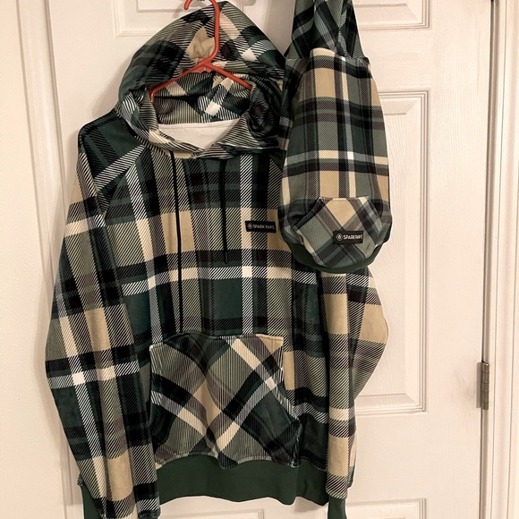 Matching Hoodies - Picture 7 of 16